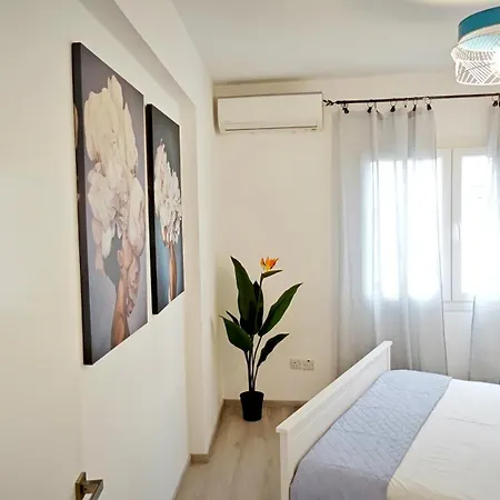Byzantium Gardens - Blue Apartment *