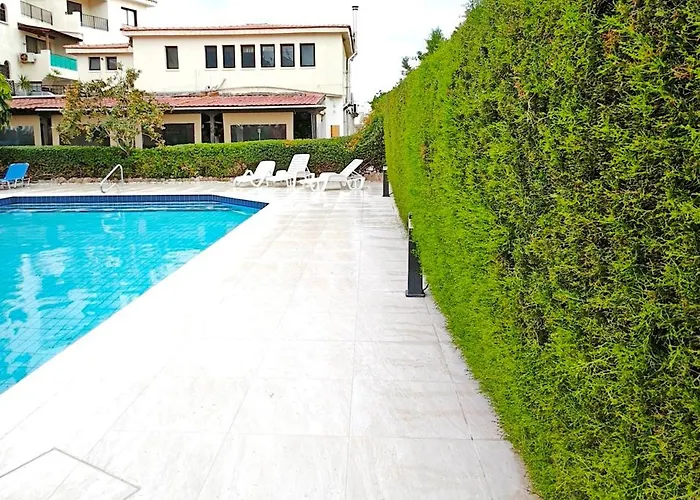 Byzantium Gardens - Blue * Paphos